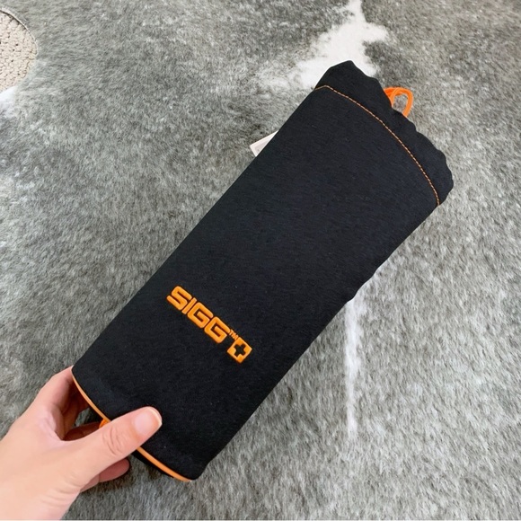 NWT SIGG Insulated Pouch 1.0L - Picture 12 of 12